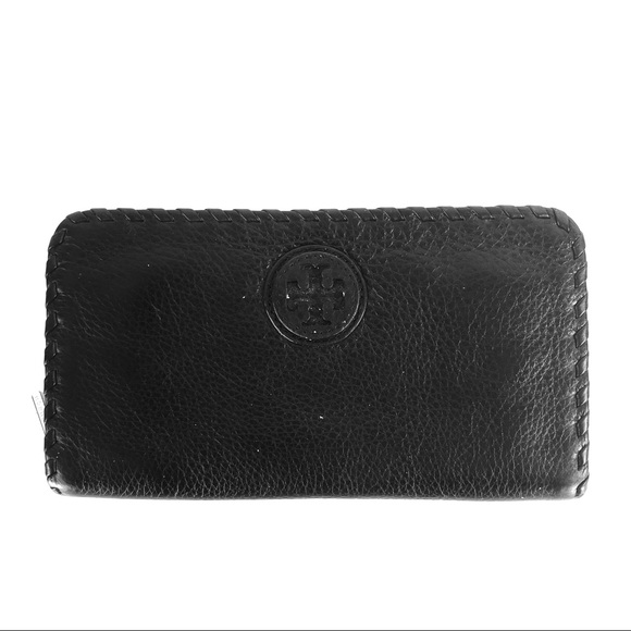 Tory Burch Handbags - Tory Burch Marion Whipstitch Black Clutch